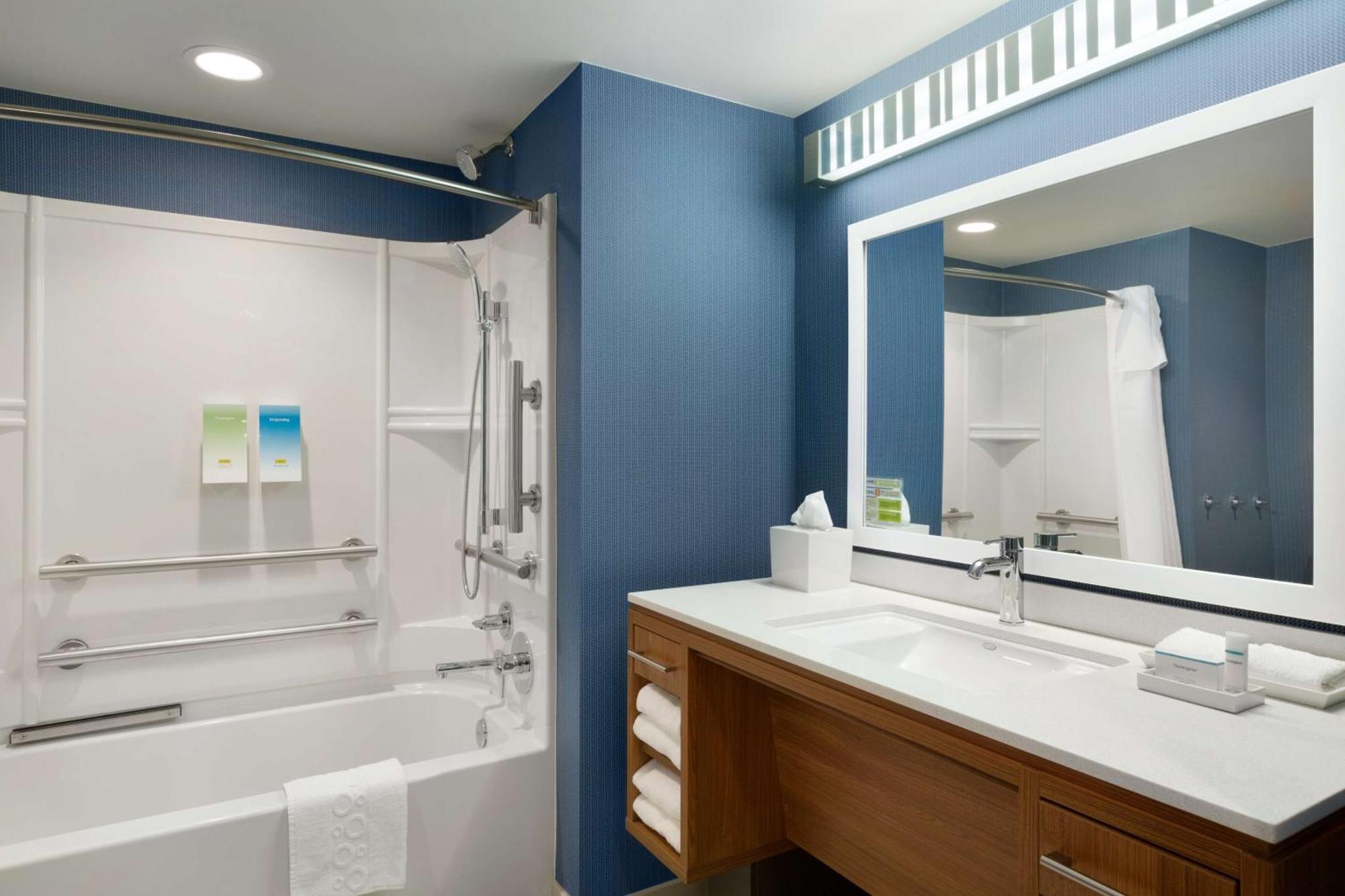 Home2 Suites By Hilton Glendale Westgate Екстериор снимка