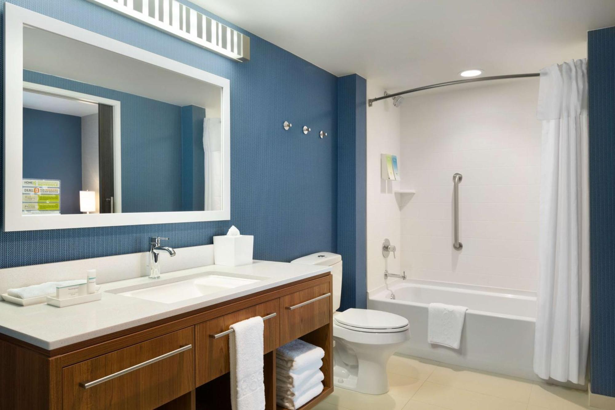 Home2 Suites By Hilton Glendale Westgate Екстериор снимка